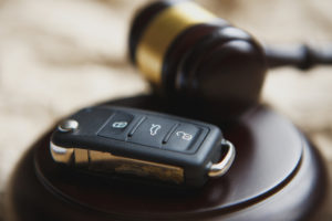 ¿Vale la pena contratar a un abogado para un accidente de coche?