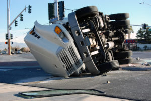 ¿Qué daños puedo reclamar en un caso de accidente de camión en Georgia?